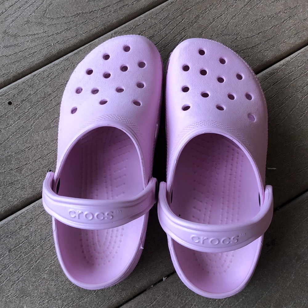 Pink crocs